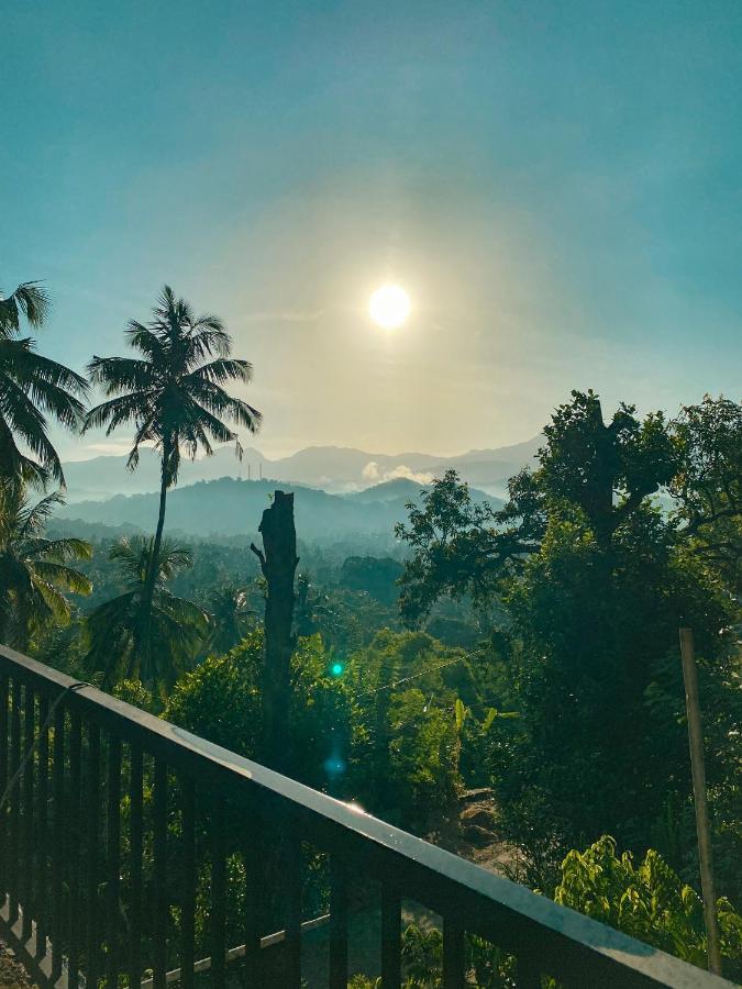 Pearl'S Homestay Matale Bagian luar foto